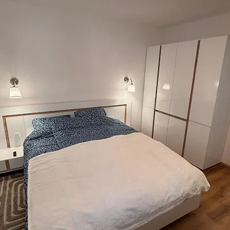 Kukoriq 1 Apartman Siklos Exterior photo